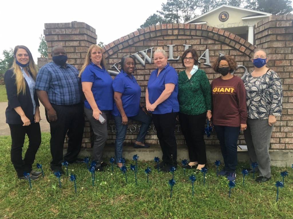 Town of New Llano recognizes Child Abuse Prevention Month Leesville